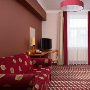 Hotel Oktiabrskaya