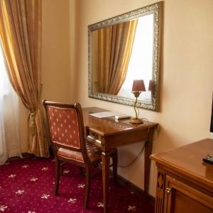 Hotel Oktiabrskaya
