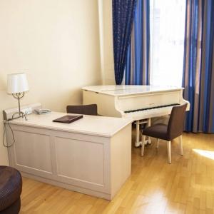 Hotel Oktiabrskaya