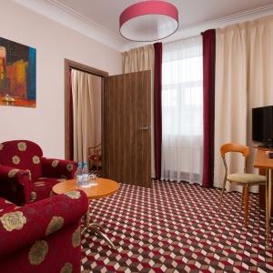 Hotel Oktiabrskaya
