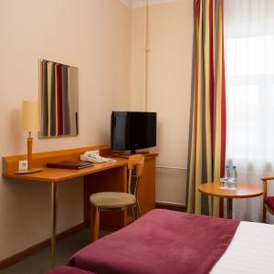 Hotel Oktiabrskaya