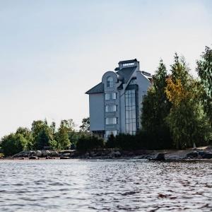 Hotel Onega Castle