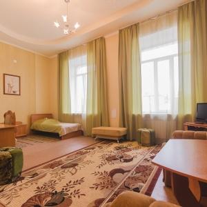 Hotel Rus