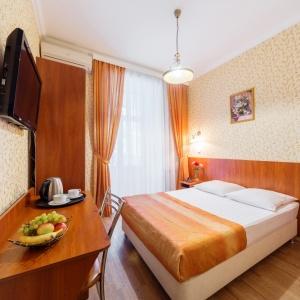 Hotel Tonika