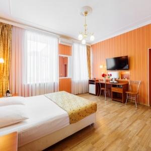 Hotel Tonika