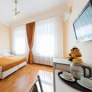 Hotel Tonika