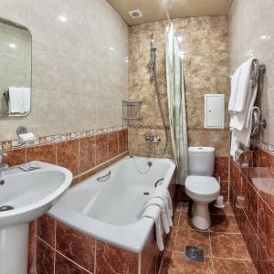 Hotel SL Kavkaz (f. Kavkaz Sunline)
