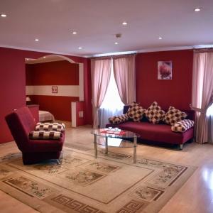 Hotel Sura