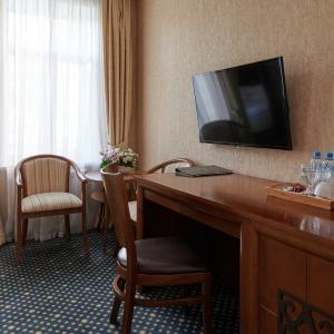 Hotel Blues