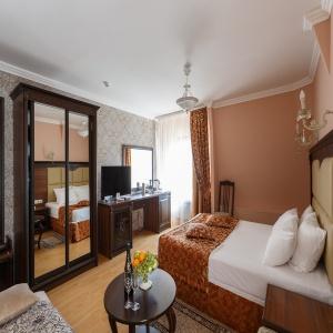 Kras Hotel