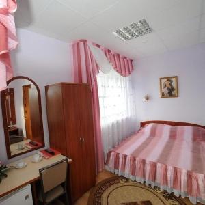 Hotel Virazh