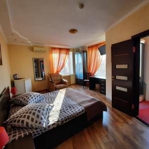 Hotel Dio Lacroix
