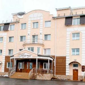 Hotel Nadezhda