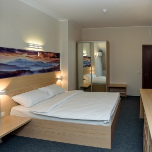 Aura Aquarelle Hotel
