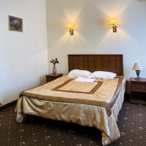 Hotel Vershina