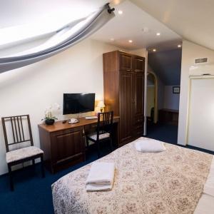 Hotel History