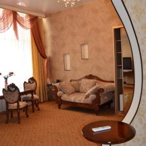 Hotel Renaissance
