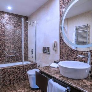 Badamdar Hotel and Residences (f.Pullman Baku)