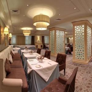 Grand Hotel Tien Shan