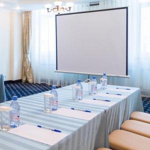Grand Hotel Tien Shan