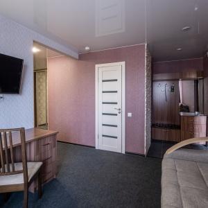 Hotel Aviator