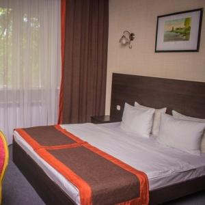 Hotel Aura