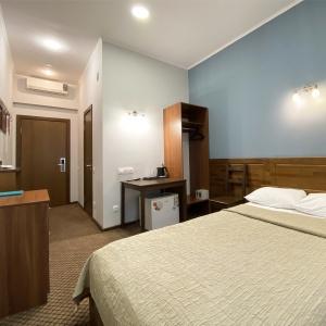 Irbis Hotel