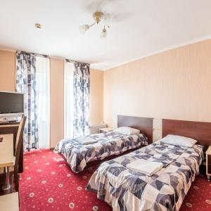 Red Hotel