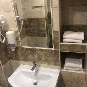 Hotel Roslesprom