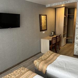 Hotel Roslesprom