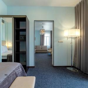 Hotel Tatar Inn