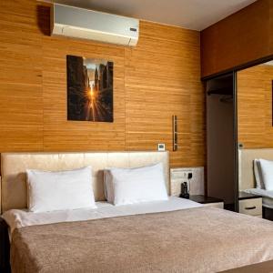Hotel Tatar Inn