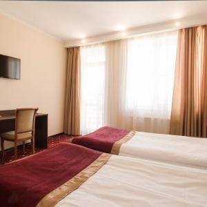 Hotel Davidov on Nazarbaeva 35a