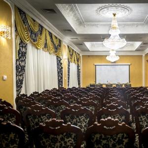Hotel Artis Plaza