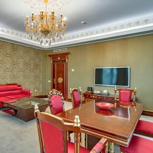 Hotel Artis Plaza
