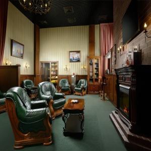 Triumph Hotel