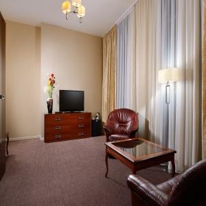 Triumph Hotel