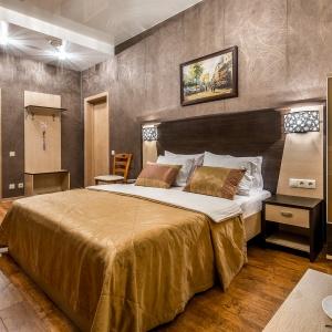 Hotel Bravo Lux