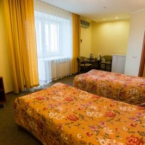 Hotel Suite