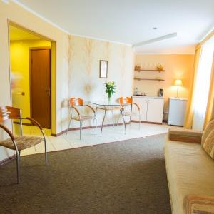 Hotel Suite