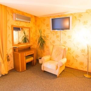 Hotel Suite
