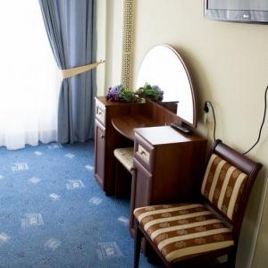 Hotel Salut