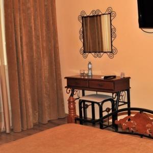 Hotel Salut