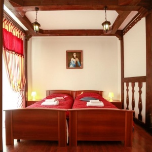Hotel Tau-Tash