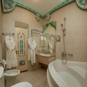 Hotel Tau-Tash