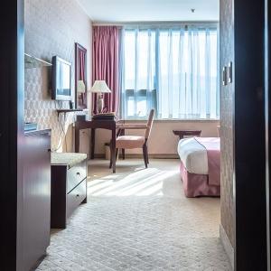 Mega Palace Hotel