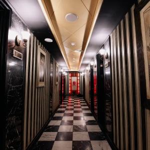 Mega Palace Hotel