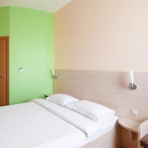 Hotel Open City