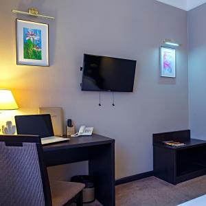 Hotel Red Village