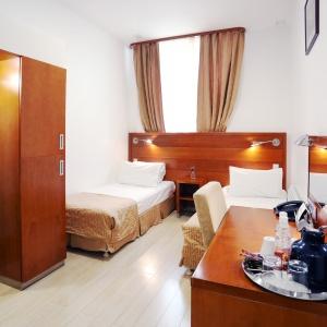 Hotel Areal Inn